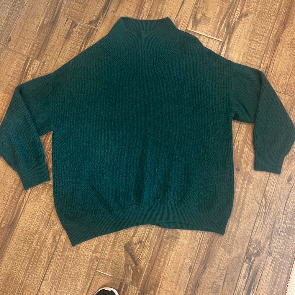 Emerald green sweater